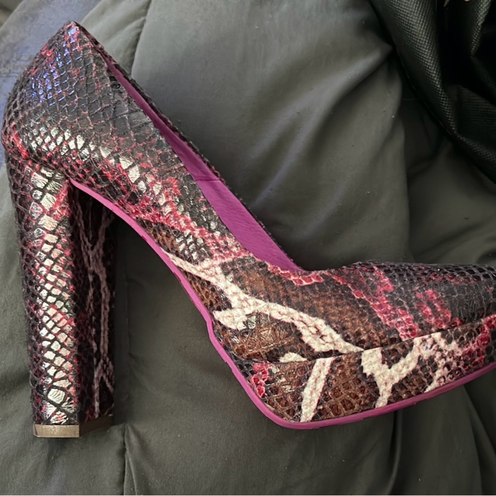 Elegant Pink/Fuchsia, Red and Black Heels with Textured Design